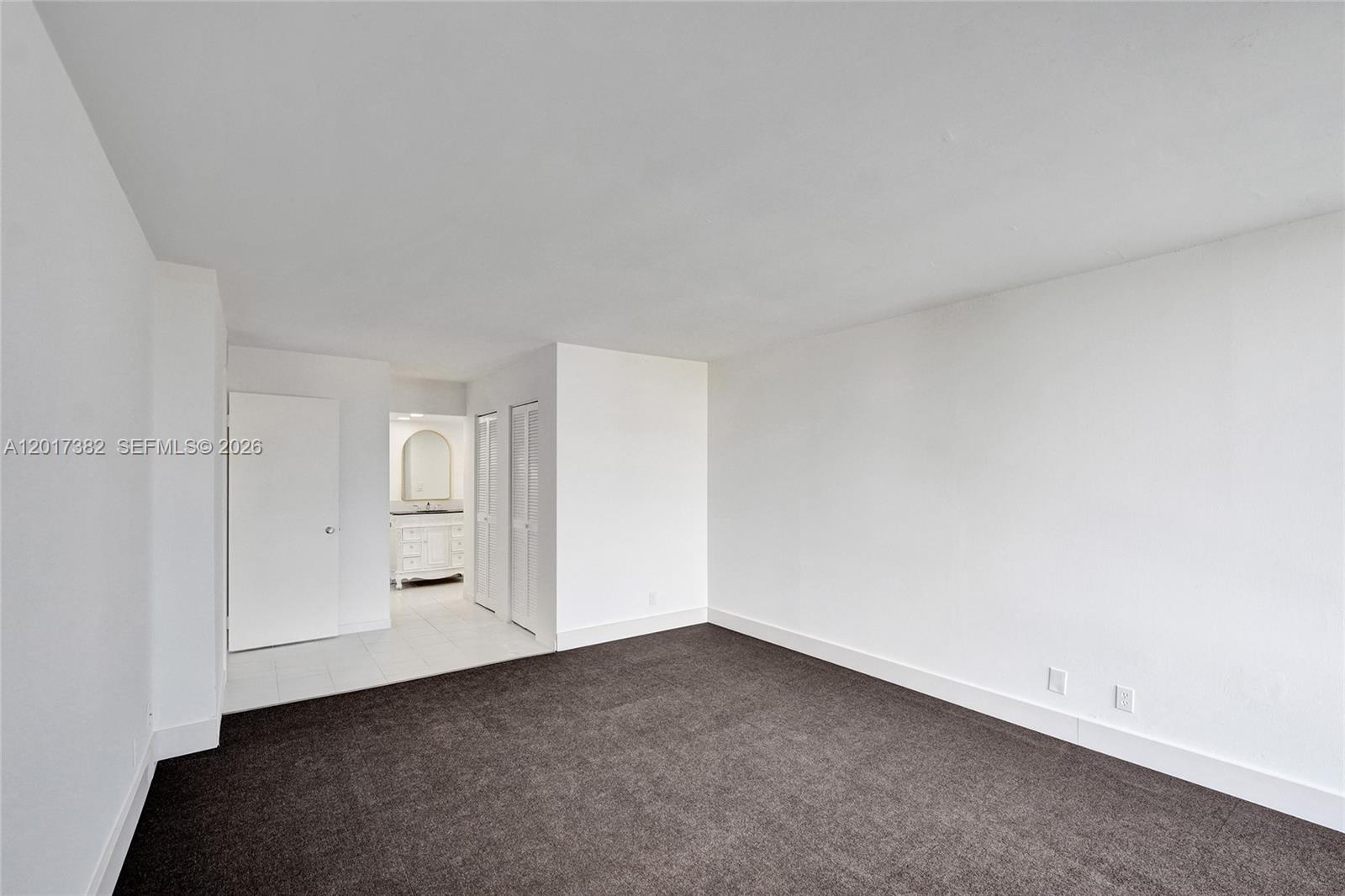 Photo of 1600 Ocean Dr  #16B, Hollywood, Florida, 33019 - 
