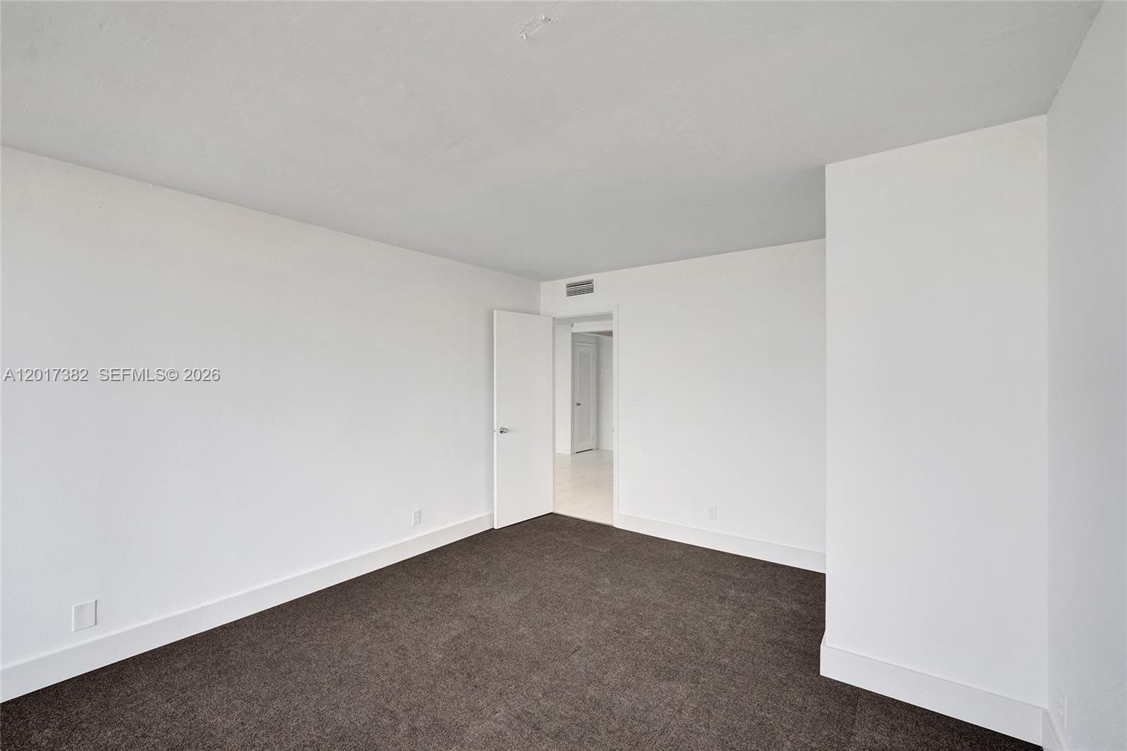 Photo of 1600 Ocean Dr  #16B, Hollywood, Florida, 33019 - 