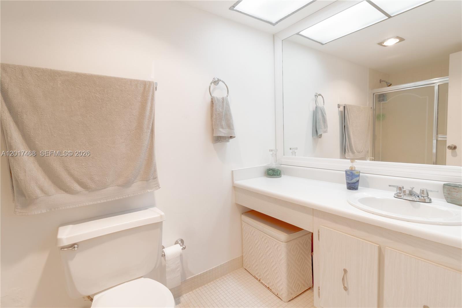 See details L12 2 / 2 1830 sq. ft. $ 2026-05-12 0 Photo