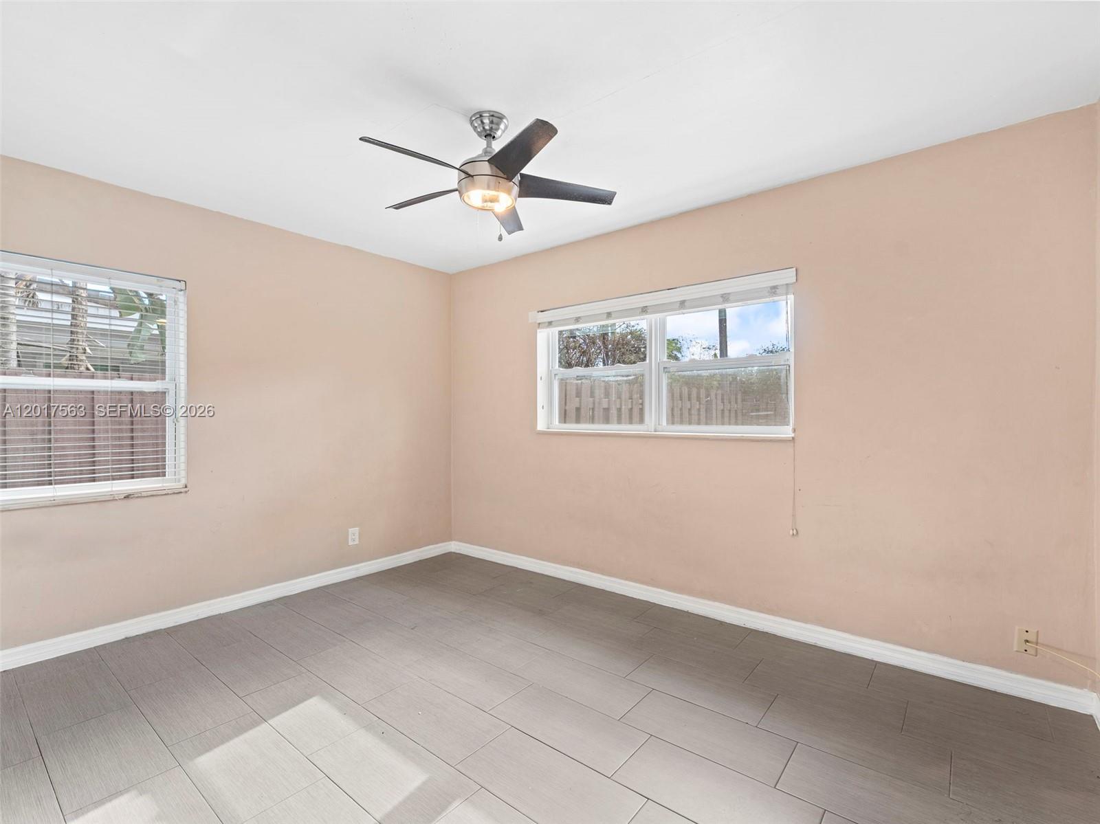 See details / 2317 sq. ft. $ 2026-05-12 0 Photo