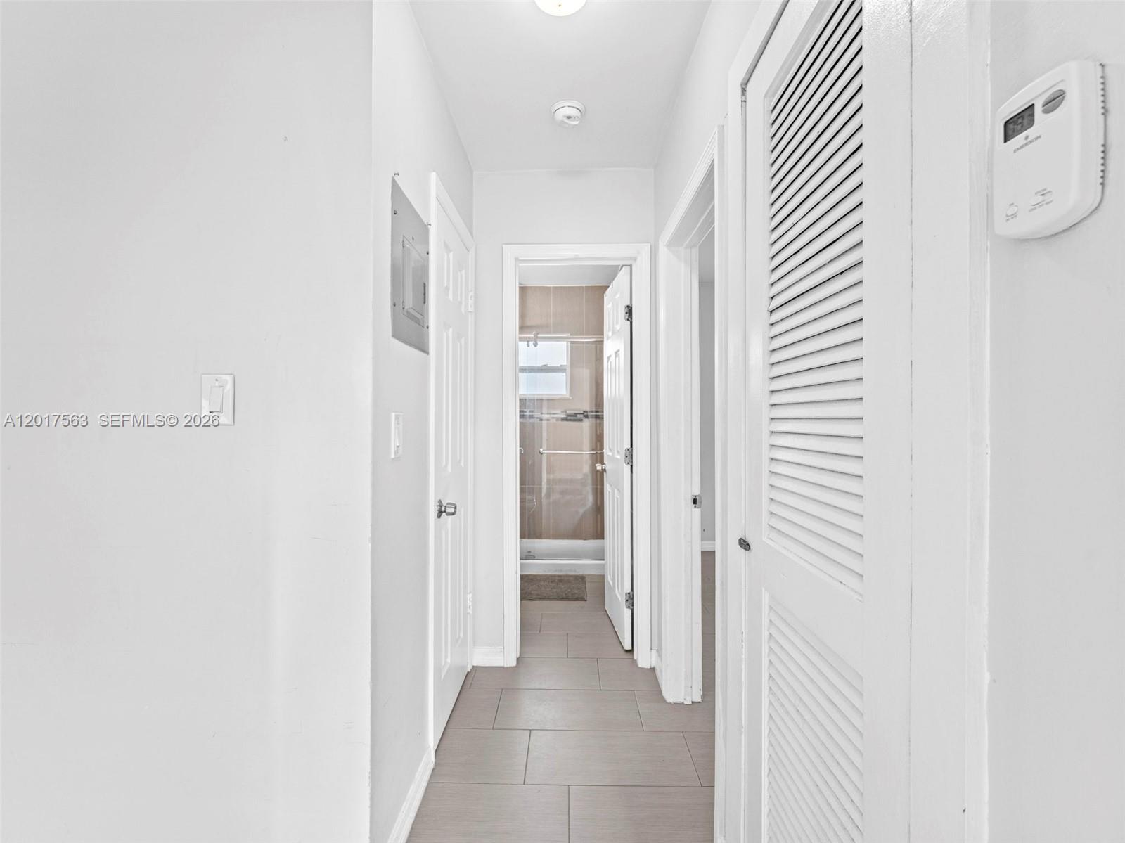 See details / 2317 sq. ft. $ 2026-05-12 0 Photo