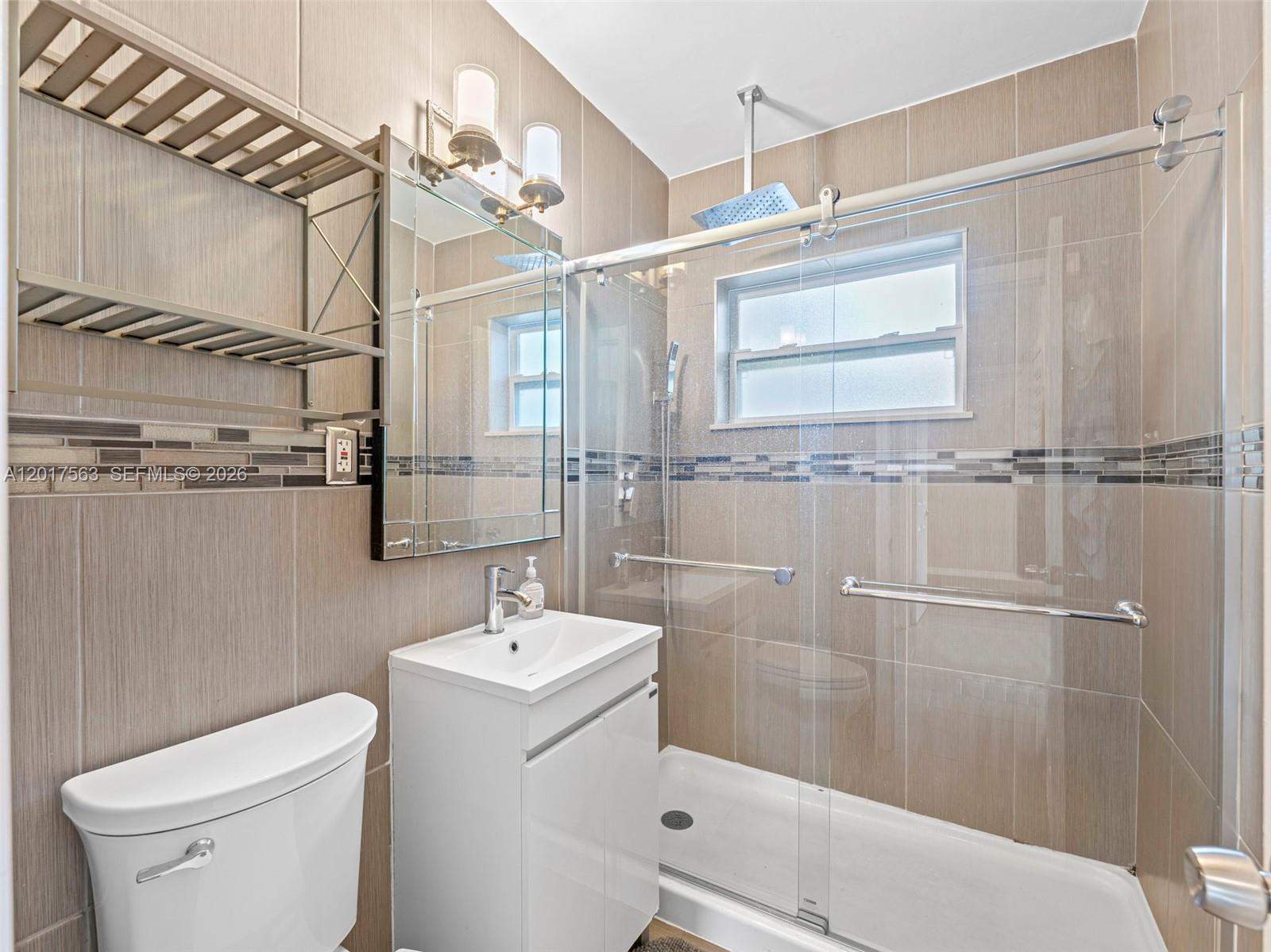 See details / 2317 sq. ft. $ 2026-05-12 0 Photo