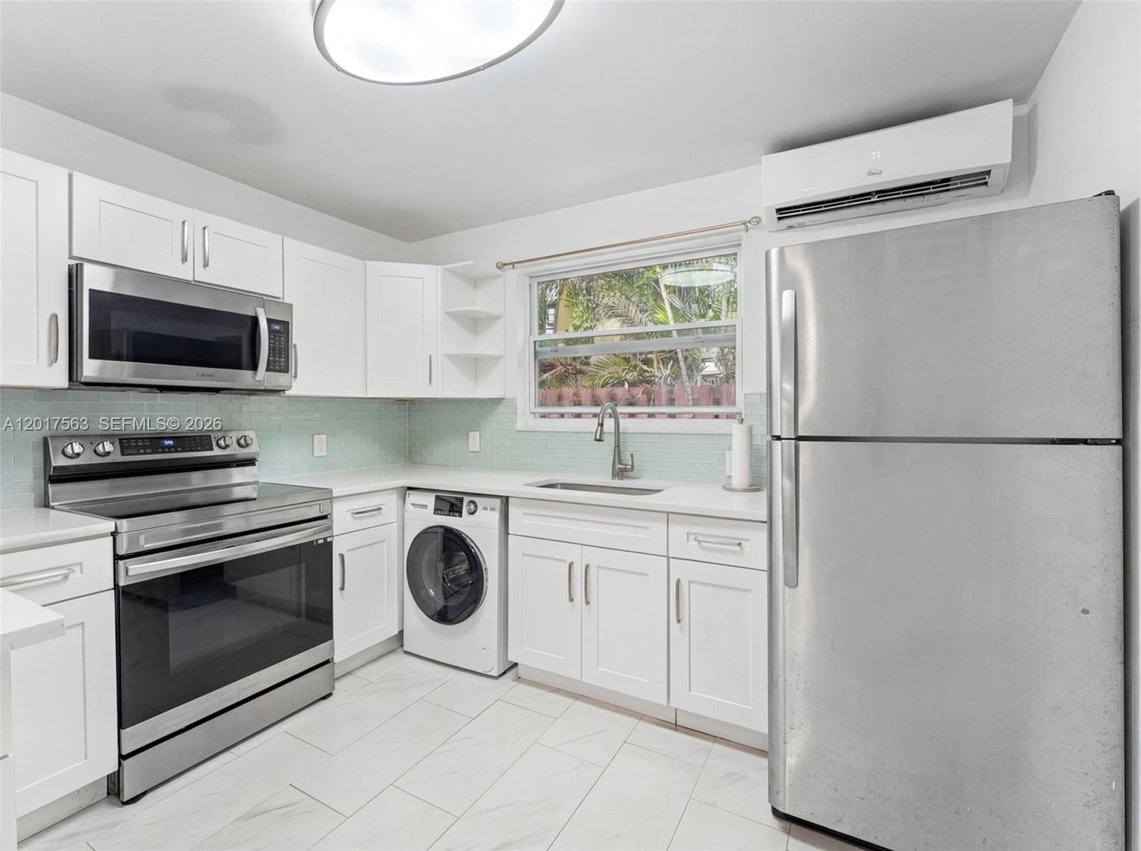 See details / 2317 sq. ft. $ 2026-05-12 0 Photo