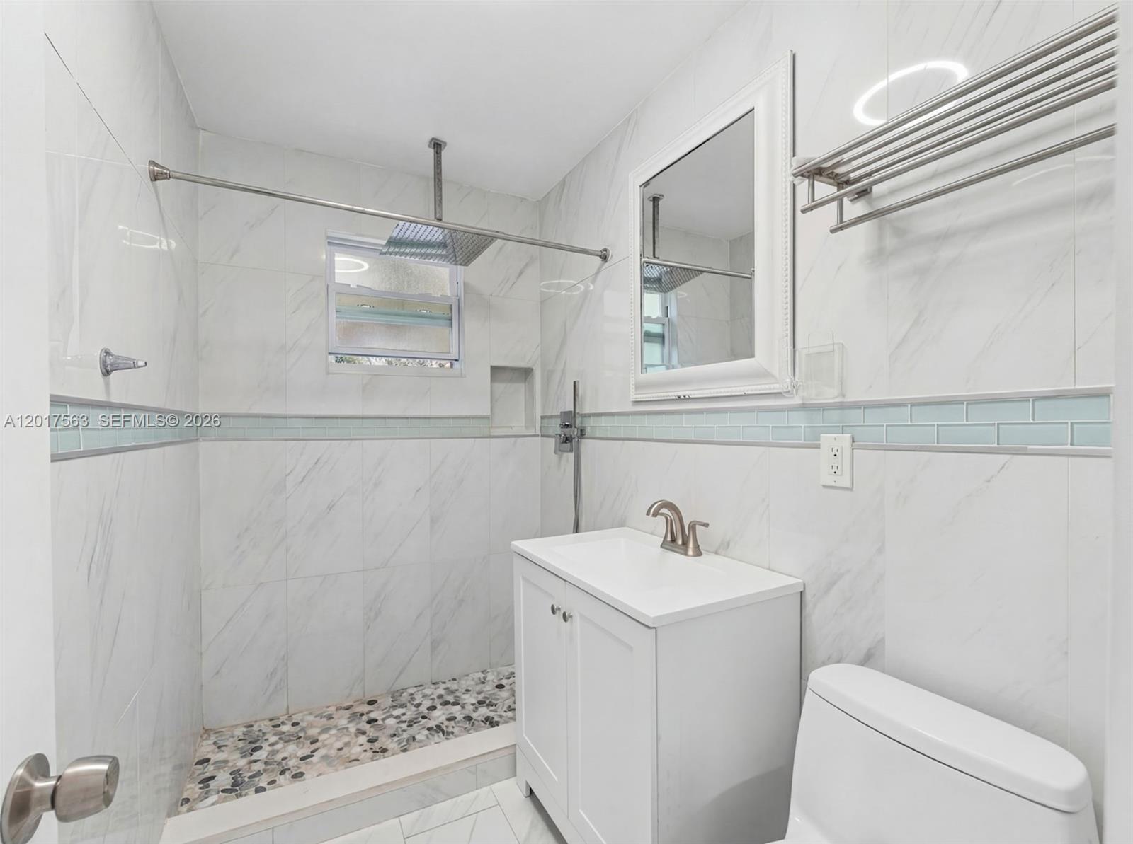 See details / 2317 sq. ft. $ 2026-05-12 0 Photo