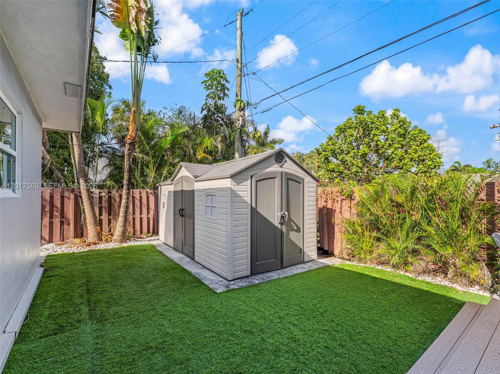See details / 2317 sq. ft. $ 2026-05-12 0 Photo