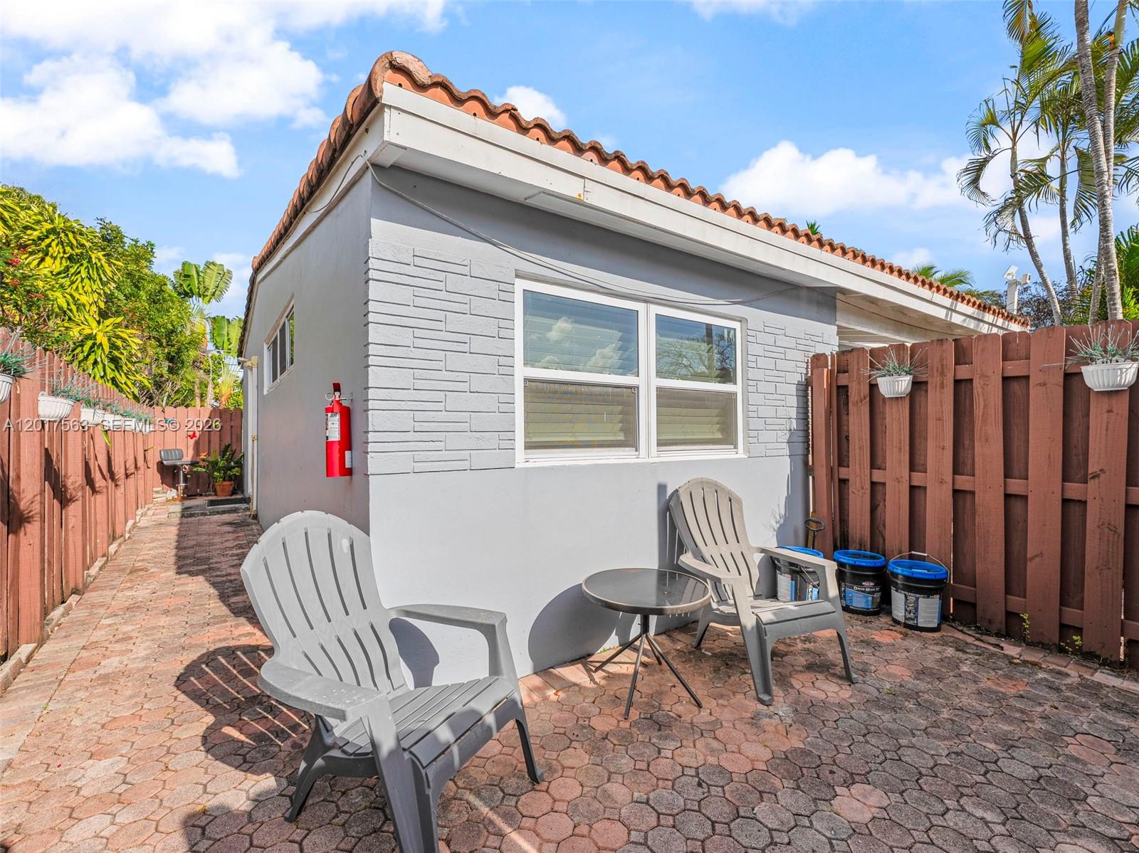 See details / 2317 sq. ft. $ 2026-05-12 0 Photo