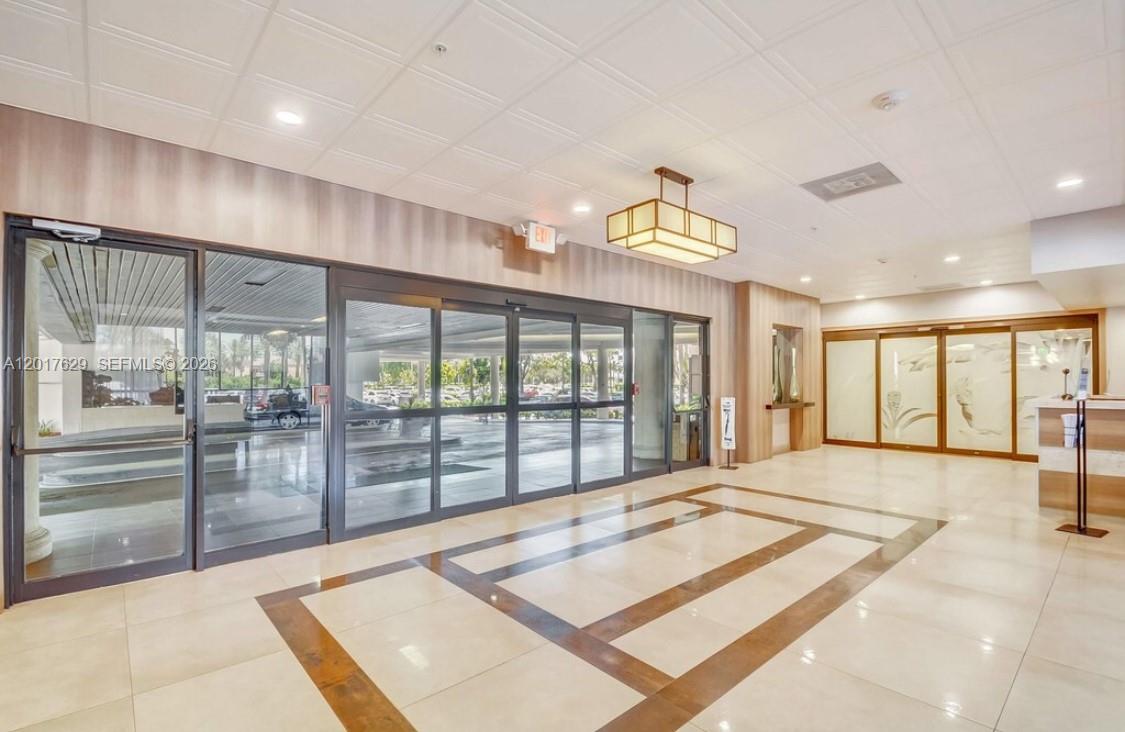 Photo of 3731 Country Club Dr  #1526, Aventura, Florida, 33180 - 