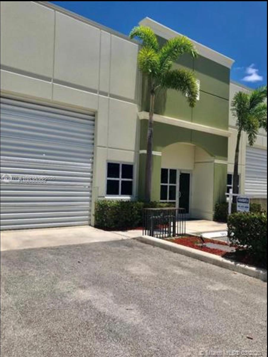 See details 144 / sq. ft. $ 2026-05-12 0 Photo