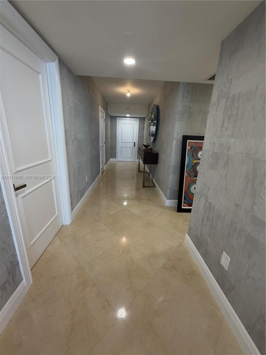 3701 3 / 4 2078 sq. ft. $ 2026-05-12 0 Photo