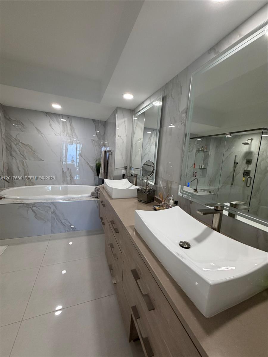 3701 3 / 4 2078 sq. ft. $ 2026-05-12 0 Photo