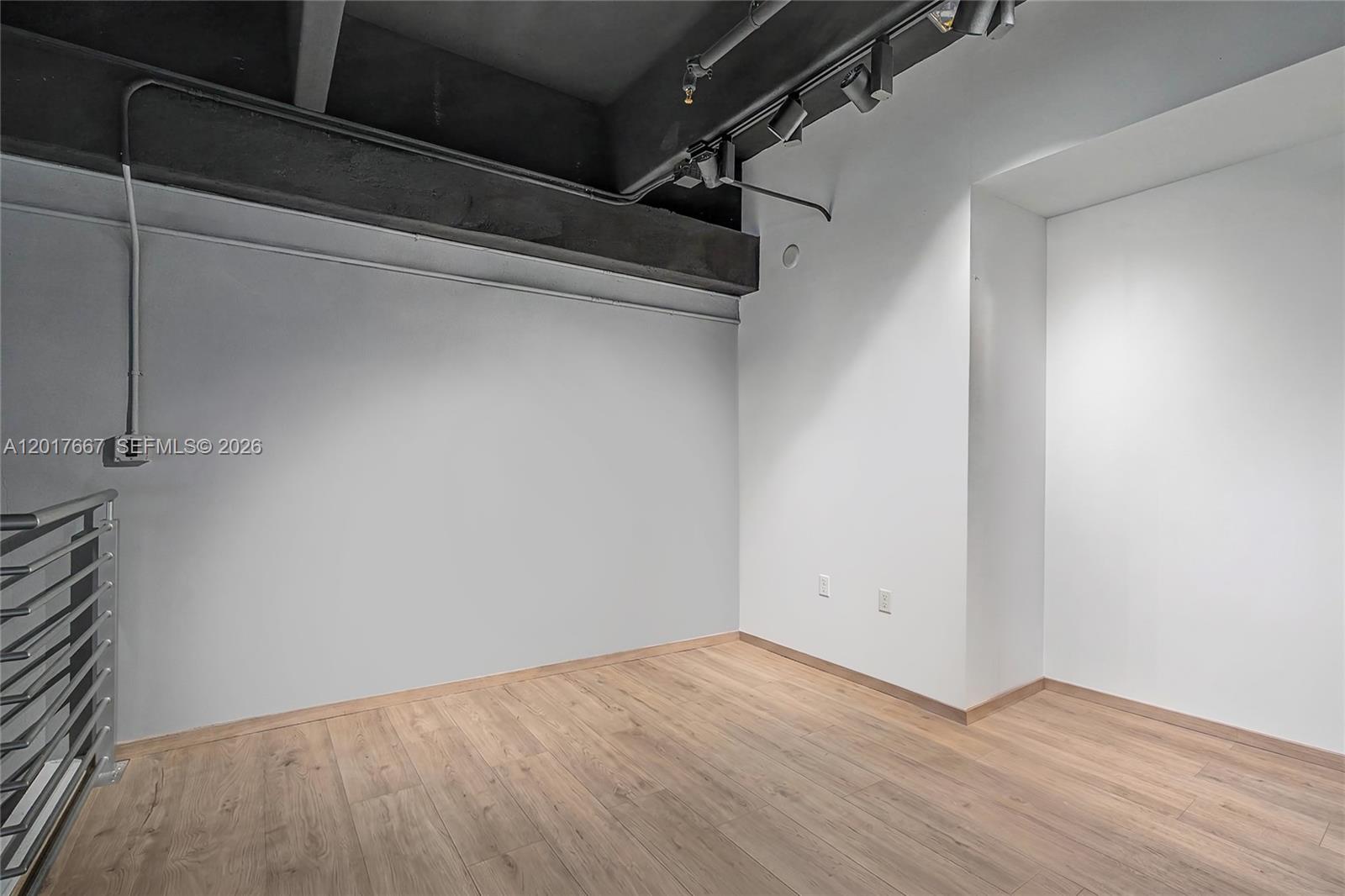See details 205 / sq. ft. $ 2026-05-12 0 Photo