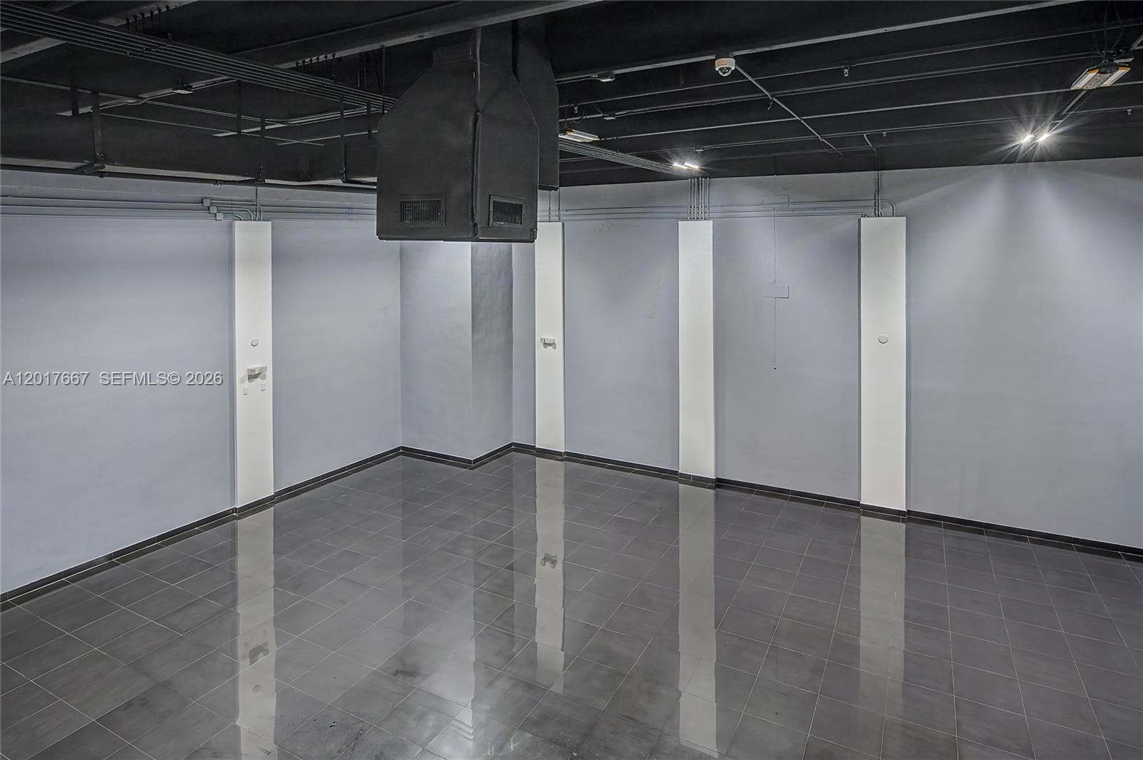 See details 205 / sq. ft. $ 2026-05-12 0 Photo