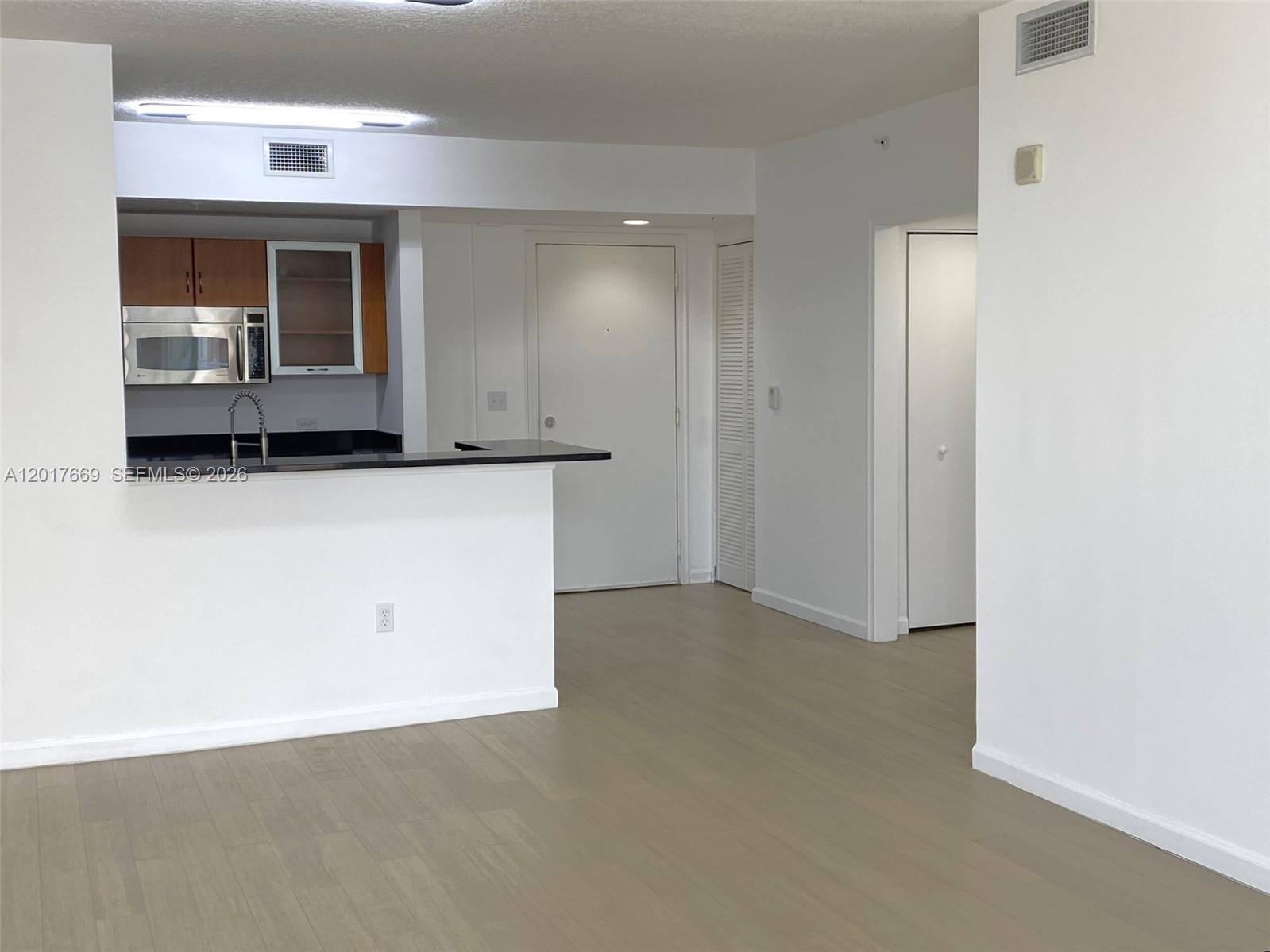Photo of 18800 29th Ave #1028, Aventura, Florida, 33180 -
