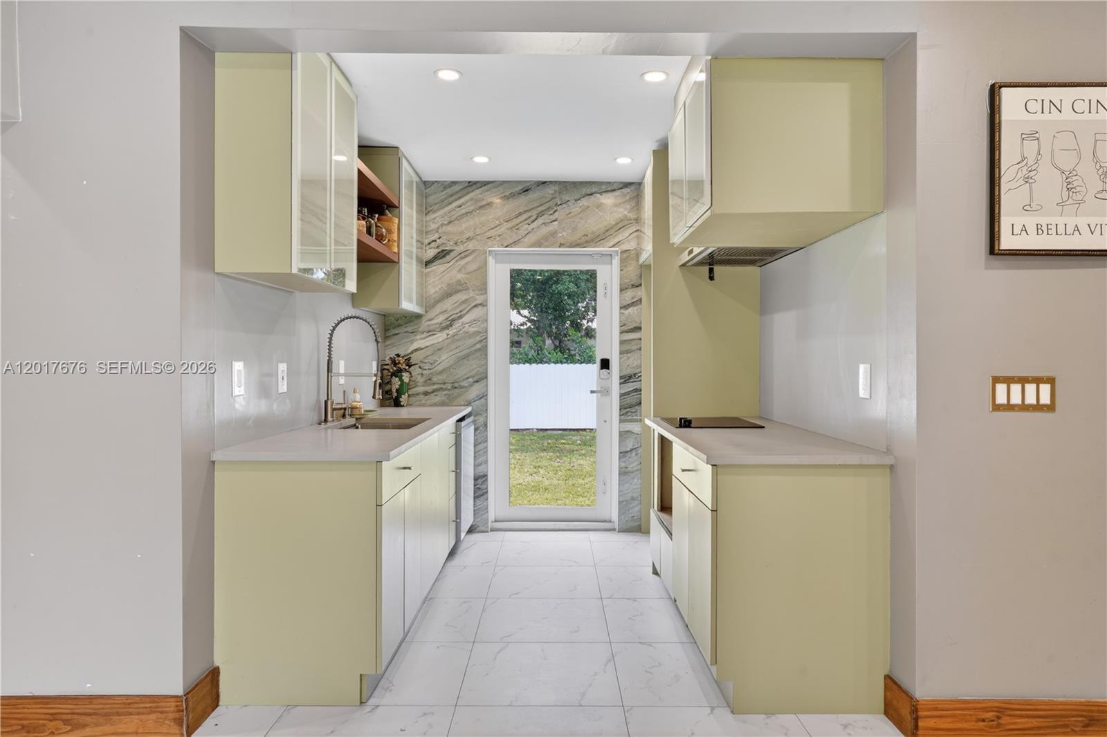1130 3 / 2 1131 sq. ft. $ 2026-10-16 0 Photo