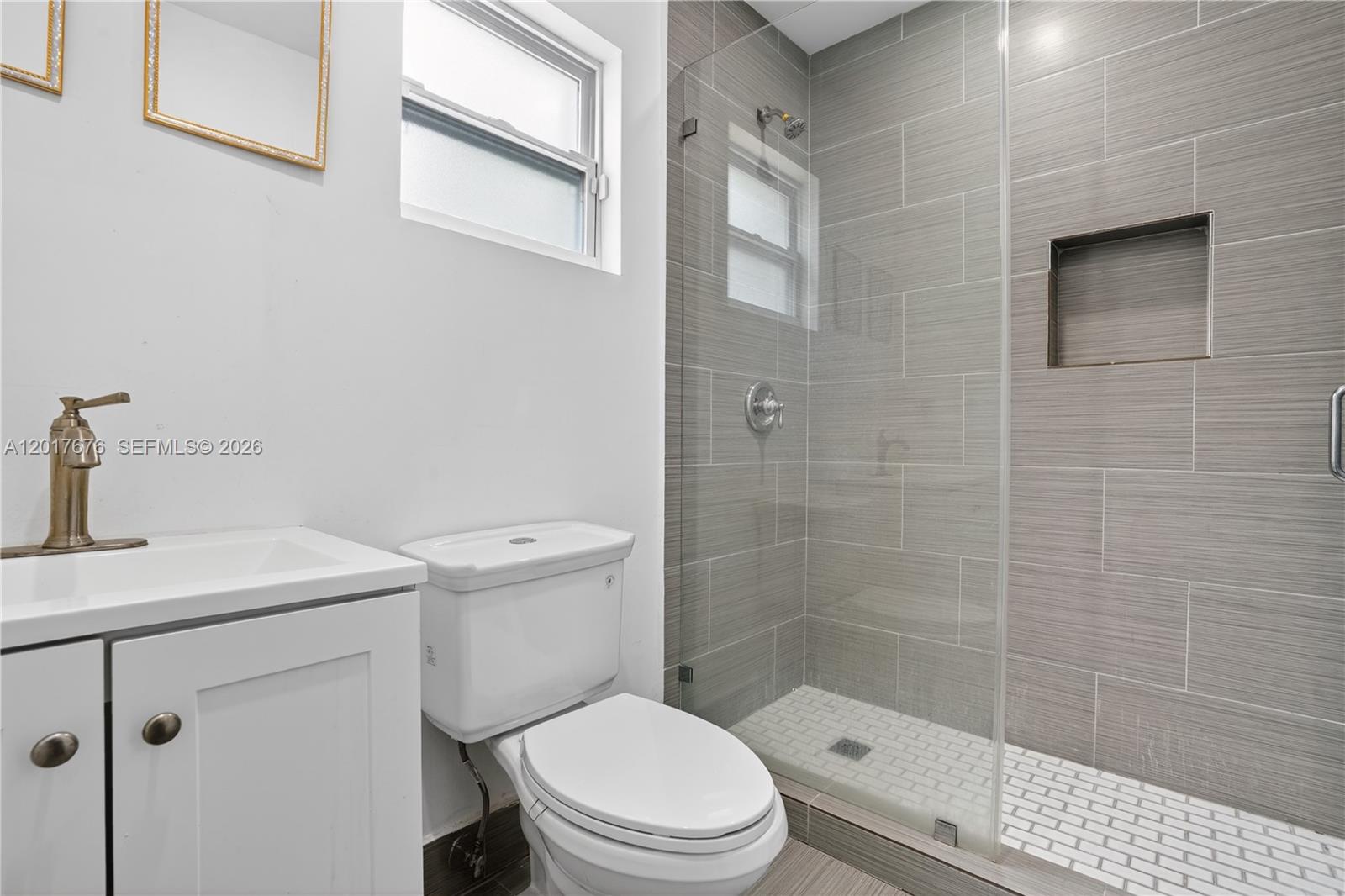 1130 3 / 2 1131 sq. ft. $ 2026-10-16 0 Photo