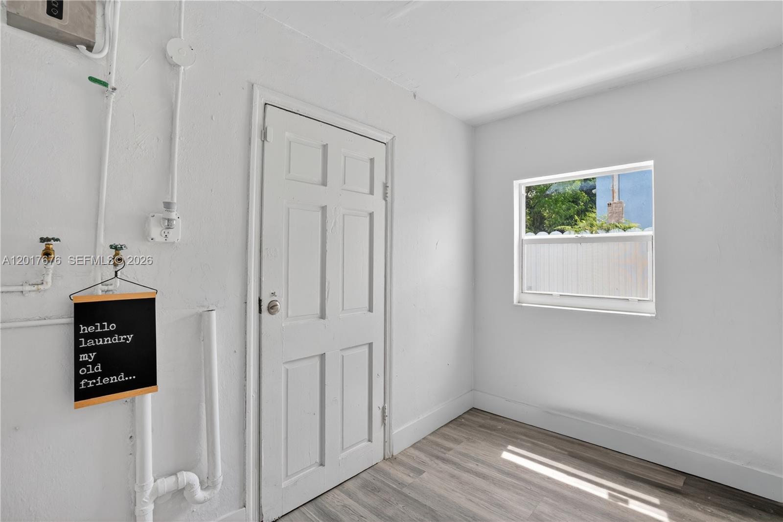 1130 3 / 2 1131 sq. ft. $ 2026-10-16 0 Photo