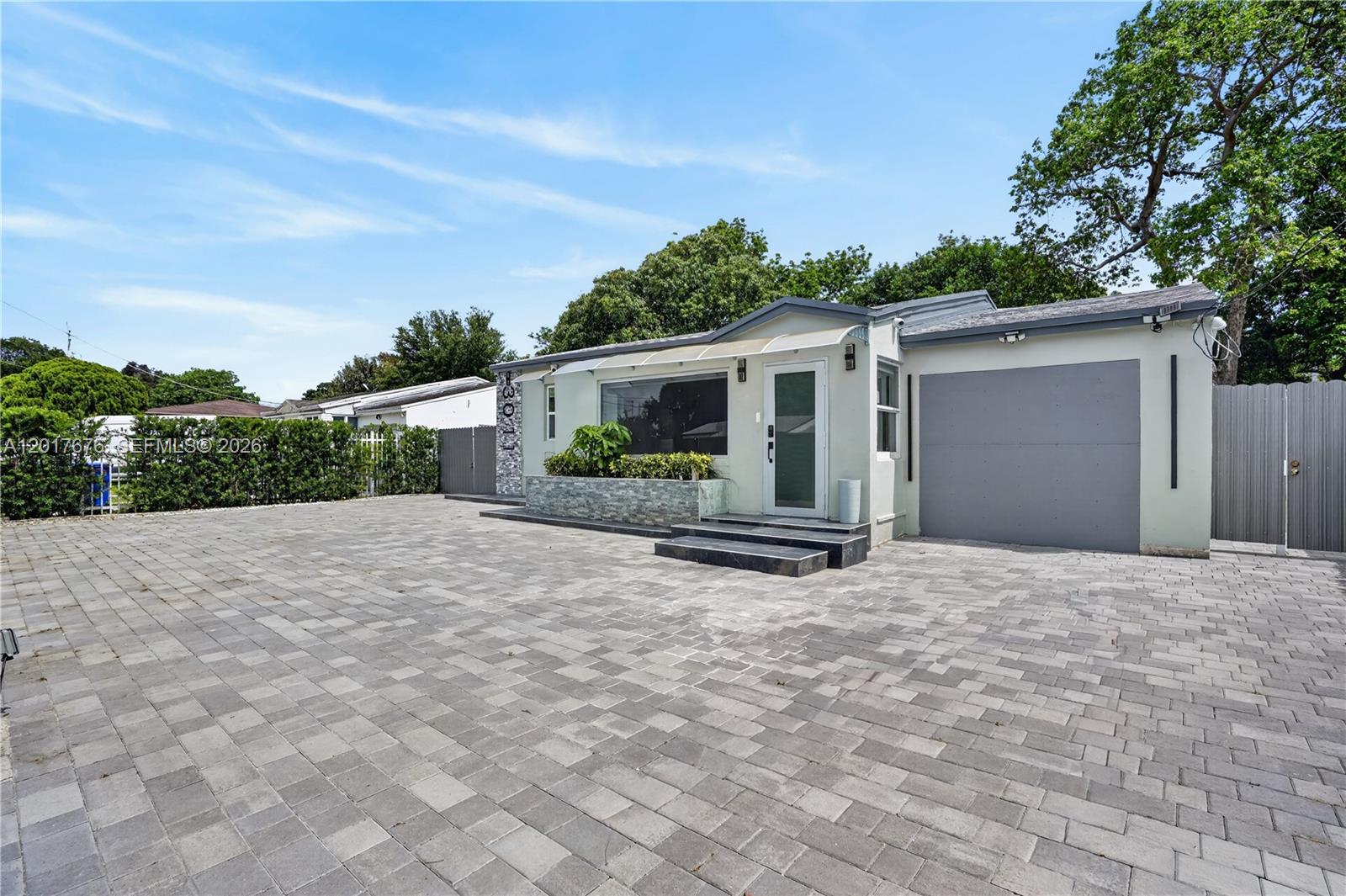 1130 3 / 2 1131 sq. ft. $ 2026-10-16 0 Photo