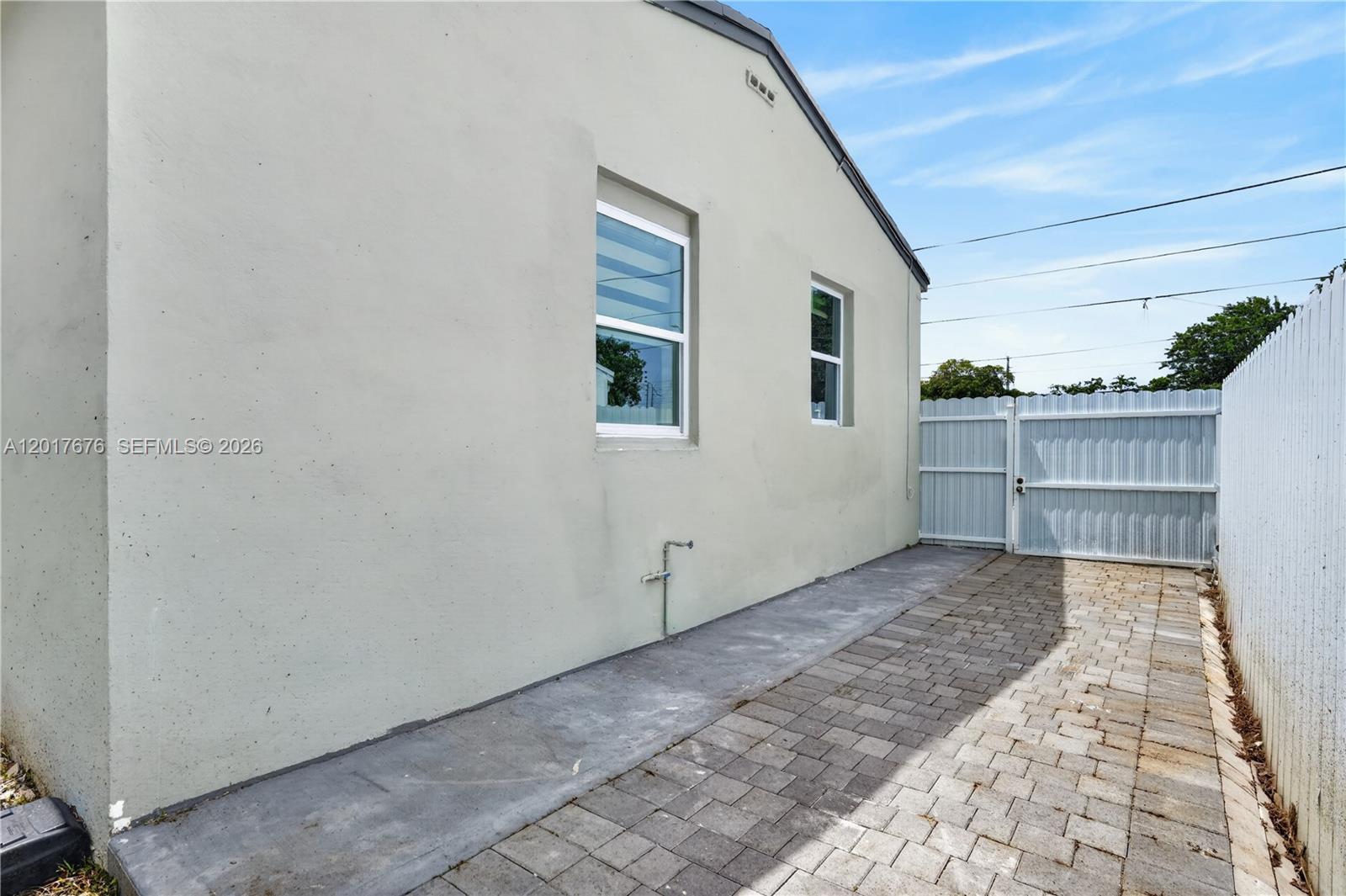 1130 3 / 2 1131 sq. ft. $ 2026-10-16 0 Photo