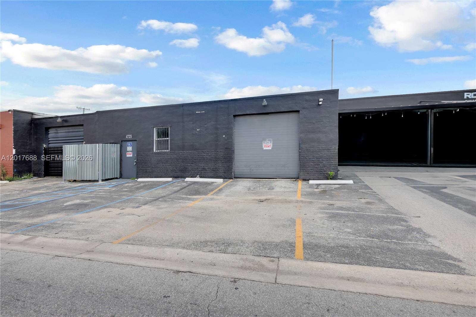 See details / sq. ft. $ 2026-05-12 0 Photo