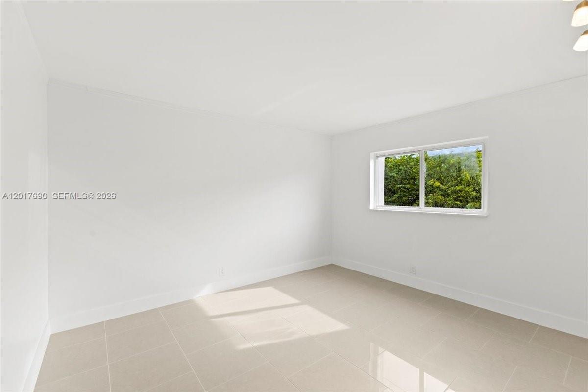 Photo of 319 14TH AVE  #201, Hallandale Beach, Florida, 33009 - 