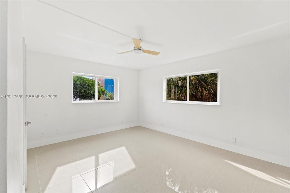 Photo of 319 14TH AVE  #201, Hallandale Beach, Florida, 33009 - 