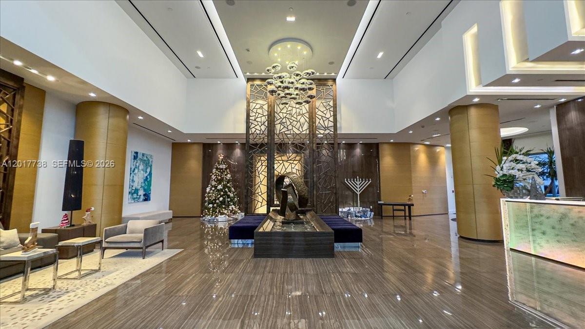 Photo of 17301 Biscayne Blvd #605, North Miami Beach, Florida, 33160 -