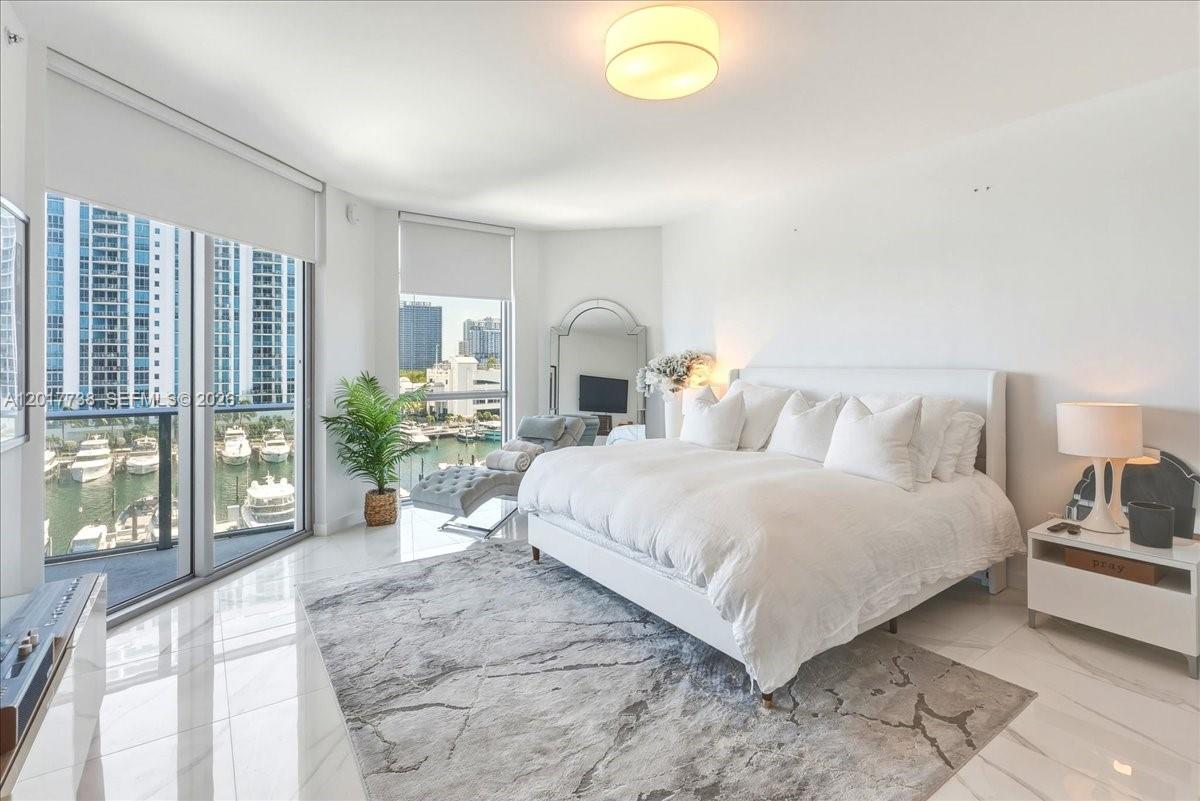 Photo of 17301 Biscayne Blvd #605, North Miami Beach, Florida, 33160 -