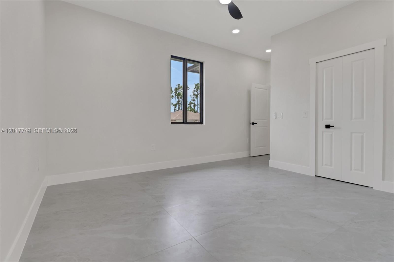 Ver detalles / 2383 sq. ft. $ 2026-05-12 0 foto