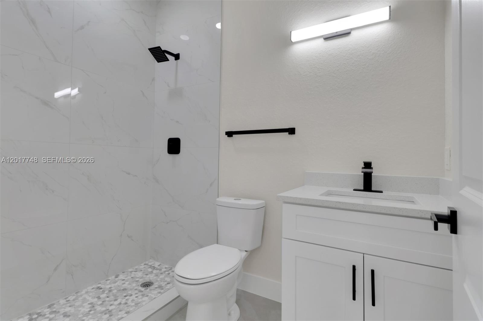 Ver detalles / 2383 sq. ft. $ 2026-05-12 0 foto