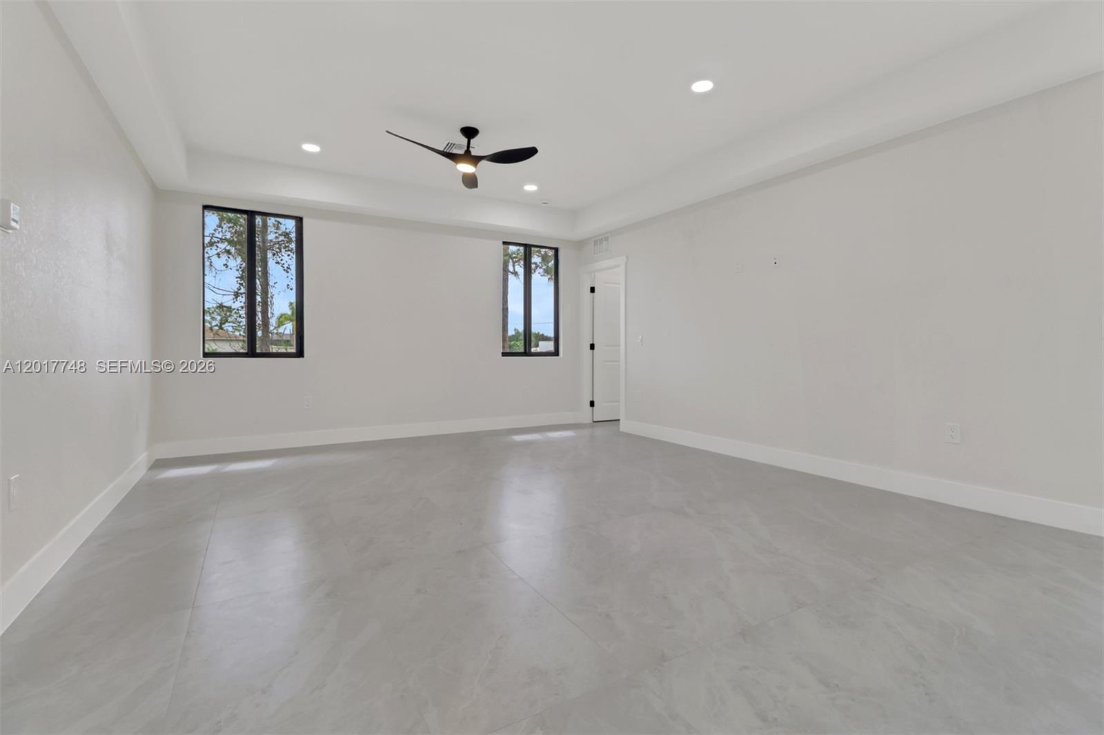 Ver detalles / 2383 sq. ft. $ 2026-05-12 0 foto