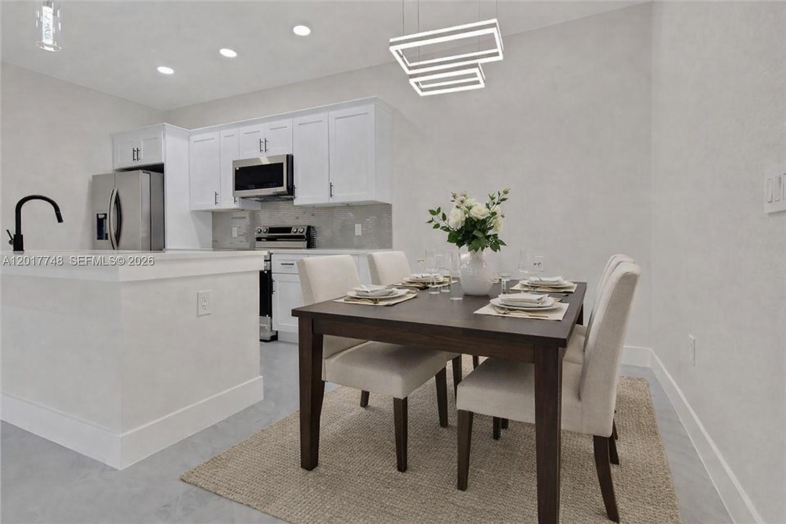 Ver detalles / 2383 sq. ft. $ 2026-05-12 0 foto