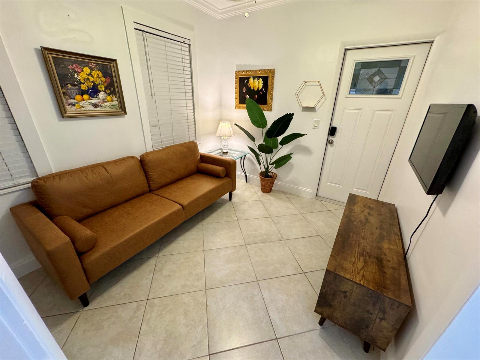 1-6  / 0  sq. ft. $ 2026-06-12 0 Photo