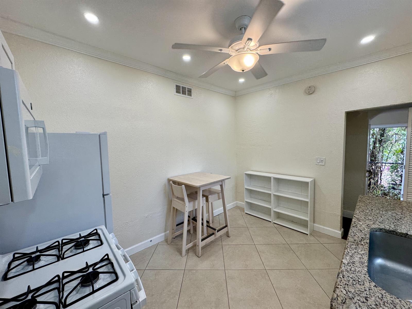 1-6  / 0  sq. ft. $ 2026-06-12 0 Photo
