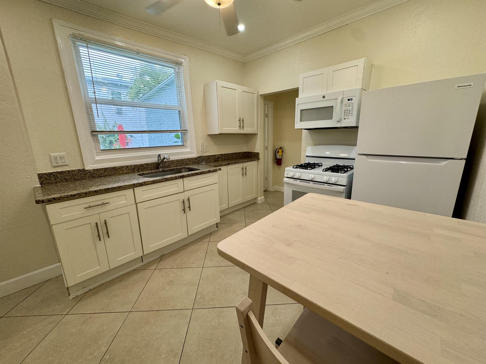 1-6  / 0  sq. ft. $ 2026-06-12 0 Photo