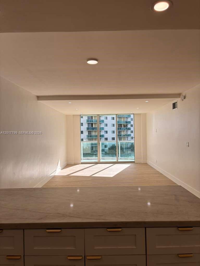 Photo of 19390 Collins Ave #520, Sunny Isles Beach, Florida, 33160 -