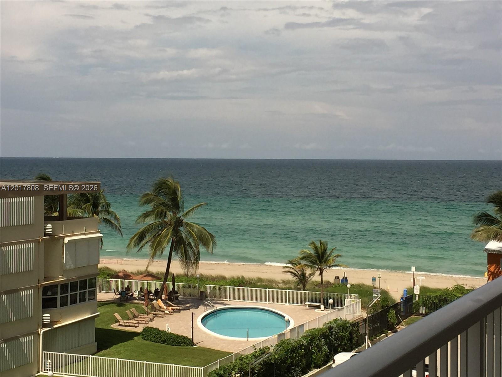 4B 1 / 2 870 sq. ft. $ 2026-05-12 0 Photo