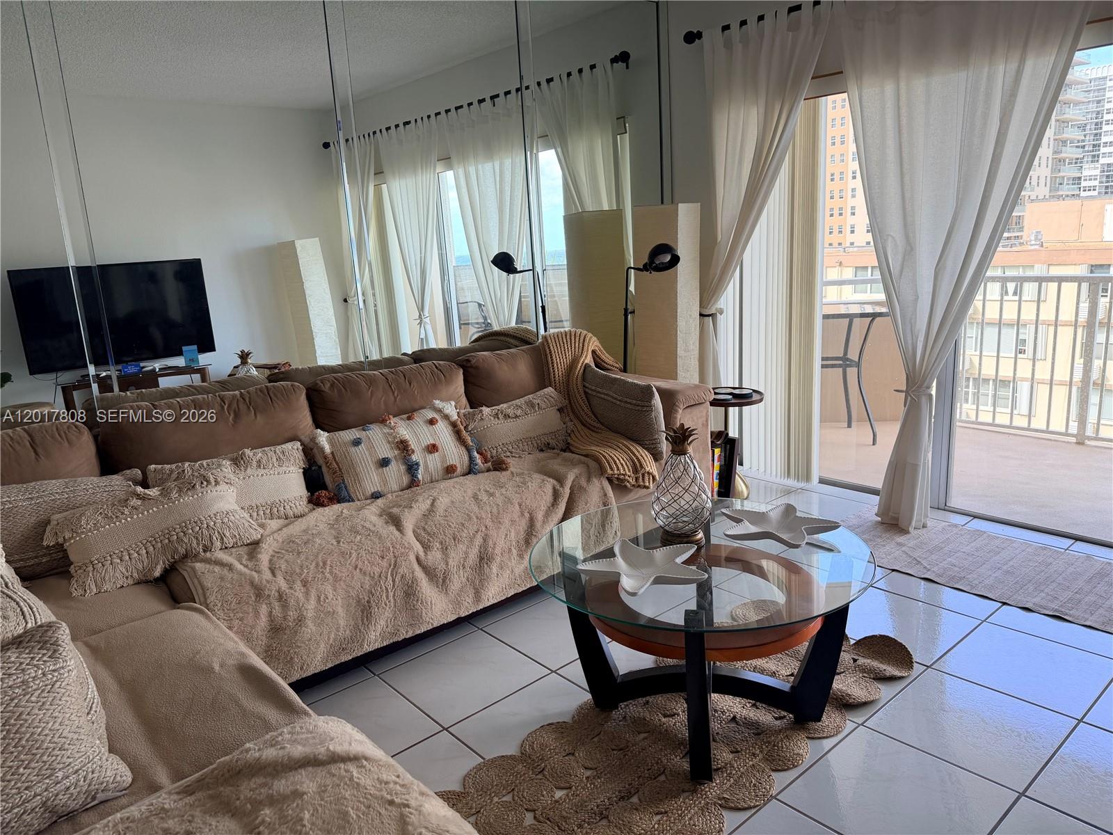 4B 1 / 2 870 sq. ft. $ 2026-05-12 0 Photo