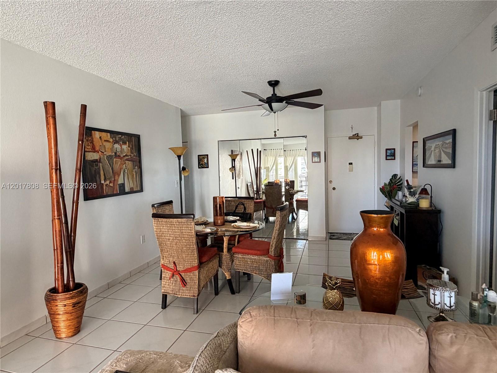4B 1 / 2 870 sq. ft. $ 2026-05-12 0 Photo