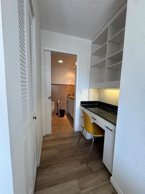 Photo of 2201 Ocean  #1705, Hollywood, Florida, 33019 - 2201 office area
