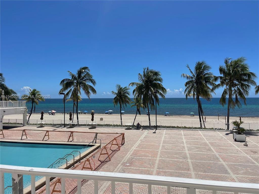 Photo of 2201 Ocean  #1705, Hollywood, Florida, 33019 - 2201 beach pic