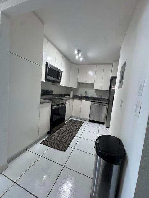 Photo of 2201 Ocean  #1705, Hollywood, Florida, 33019 - 2201 kit 2