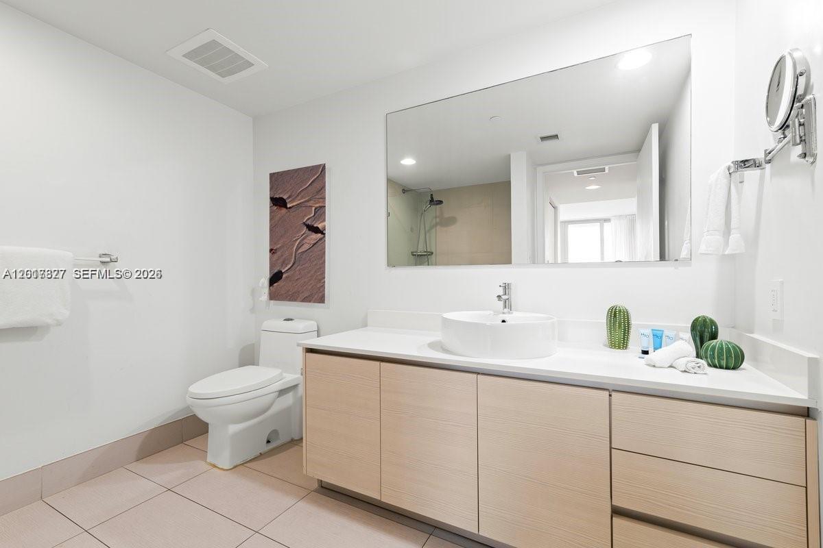 Photo of 2602 Hallandale Beach Blvd  #R1109, Hallandale Beach, Florida, 33009 - 