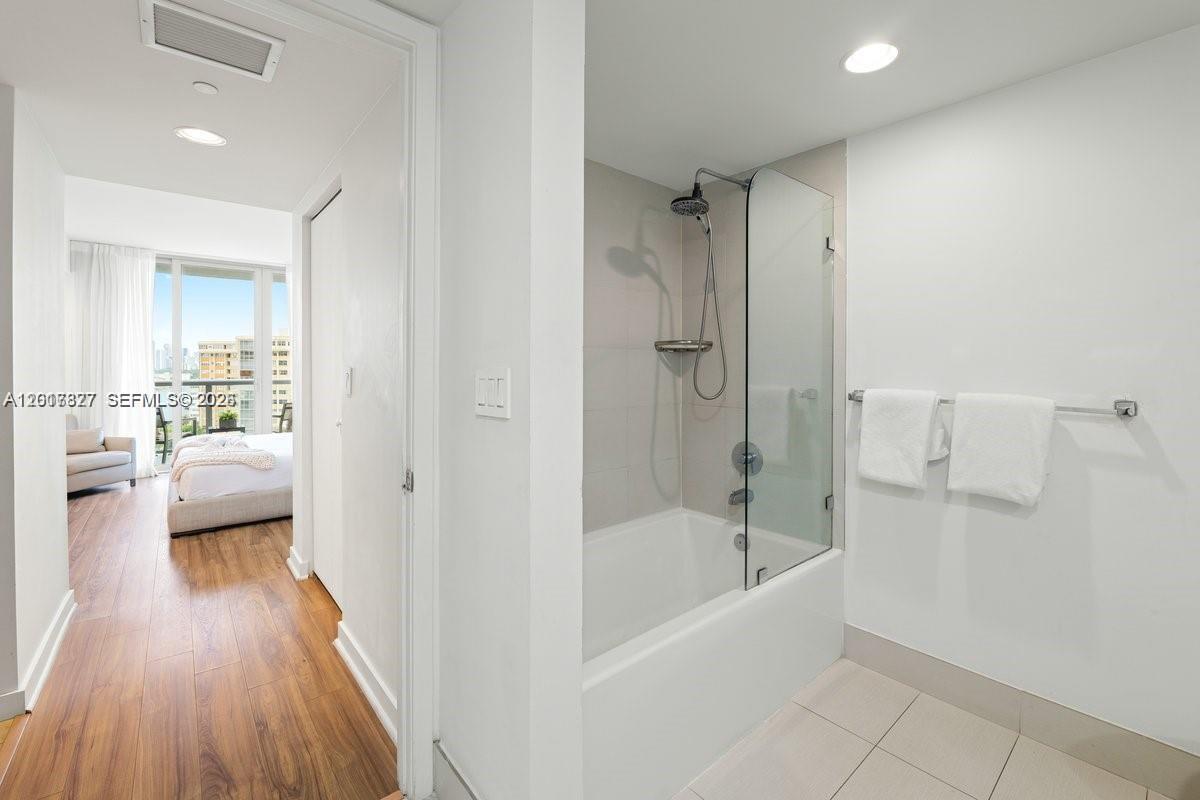 Photo of 2602 Hallandale Beach Blvd  #R1109, Hallandale Beach, Florida, 33009 - 