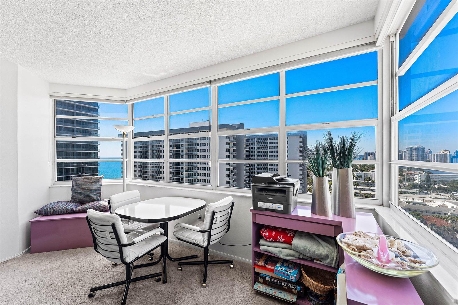 Ver detalles 18q 3 / 1740 sq. ft. $ 2026-06-18 0 foto