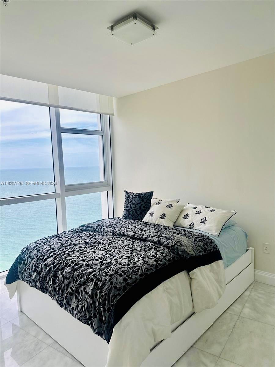 4508 2 / 3 1570 sq. ft. $ 2026-05-12 0 Photo