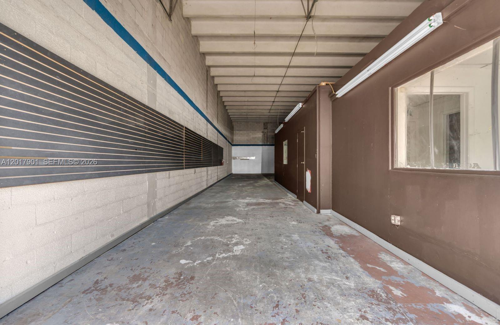 See details 6423 / sq. ft. $ 2026-05-12 0 Photo