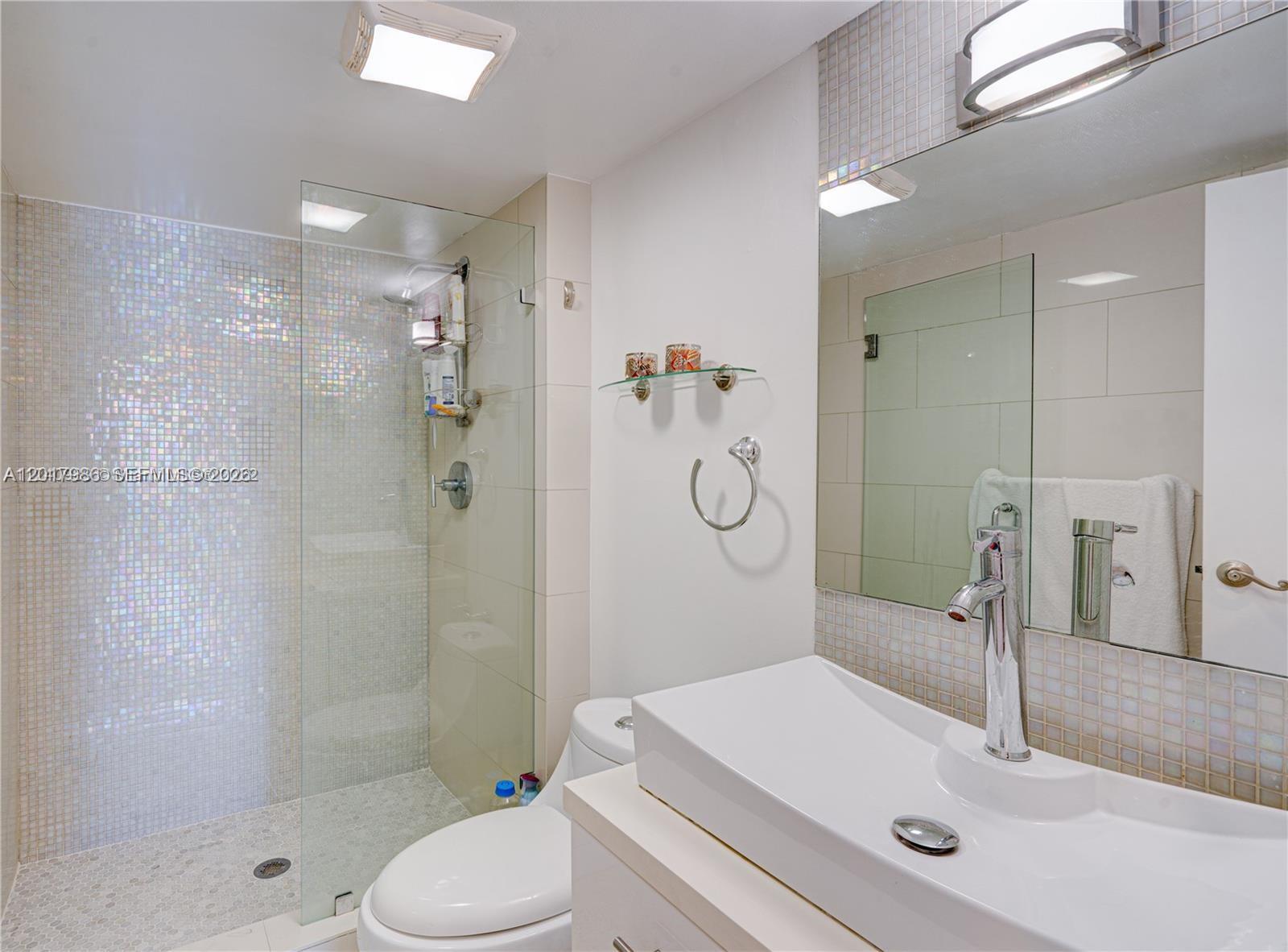 428 2 / 2 1521 sq. ft. $ 2026-05-12 0 Photo