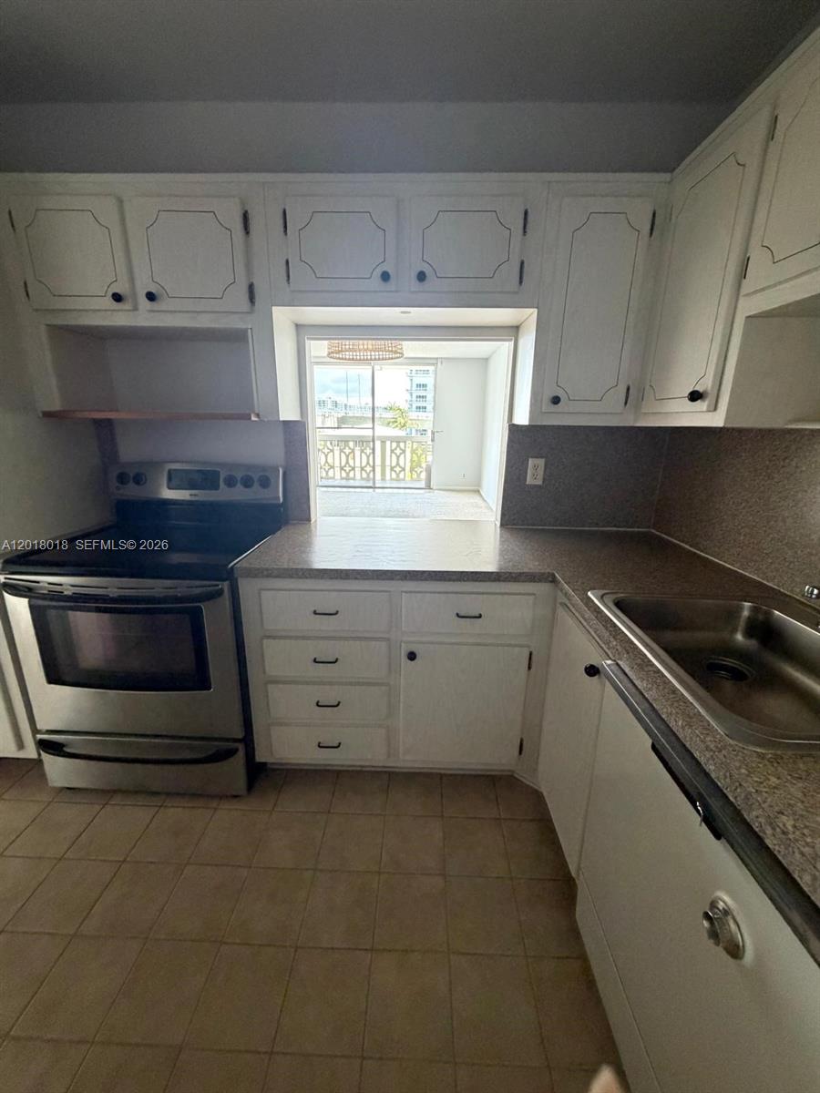 Photo of 1817 Ocean Dr #319, Hallandale Beach, Florida, 33009 -