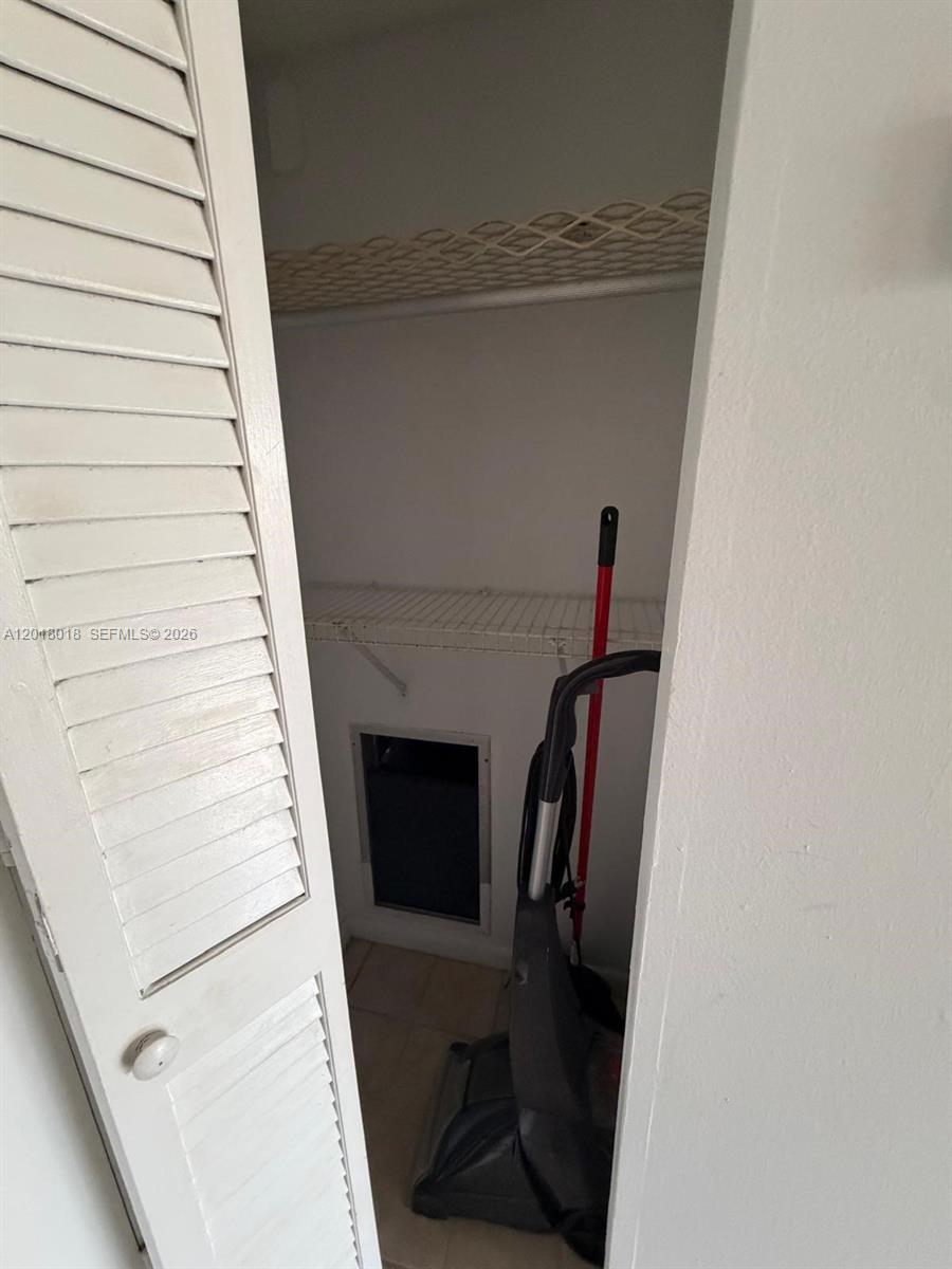 Photo of 1817 Ocean Dr #319, Hallandale Beach, Florida, 33009 -