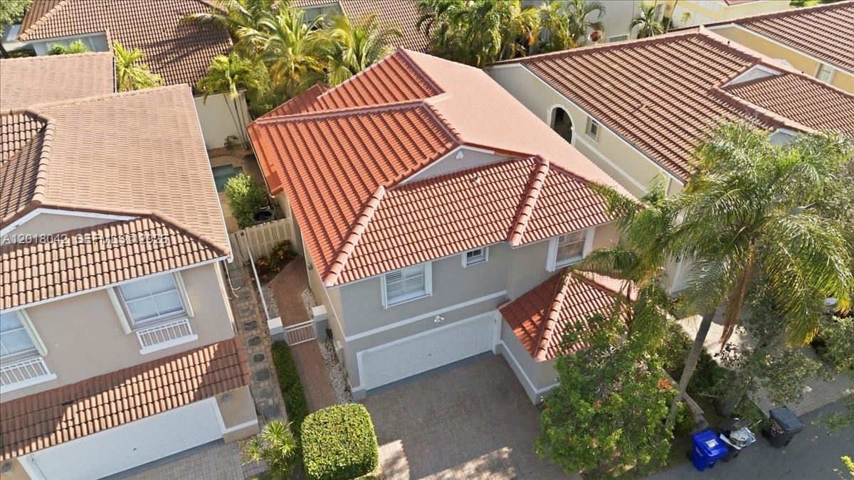Photo of 1135 Oysterwood St (1135), Hollywood, Florida, 33019 -